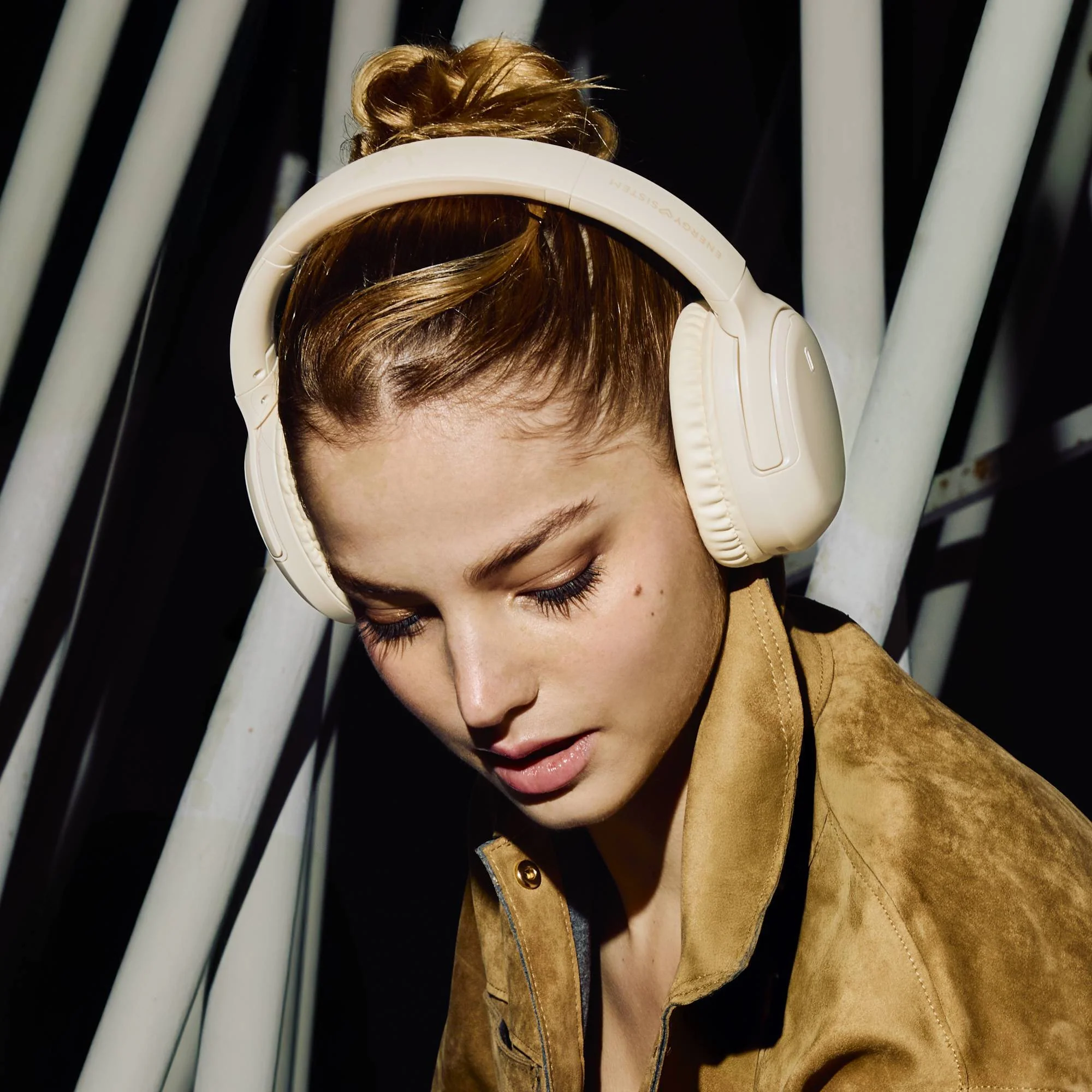 Rizz Headphones - Image 10