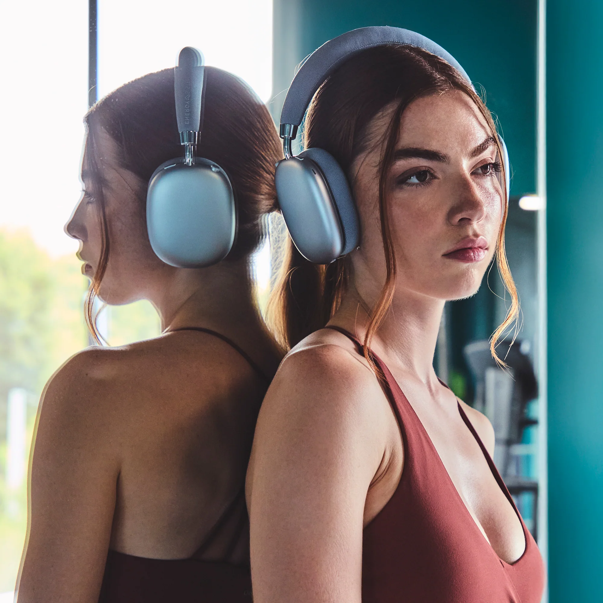 Pineapple Max Headphones - Image 9