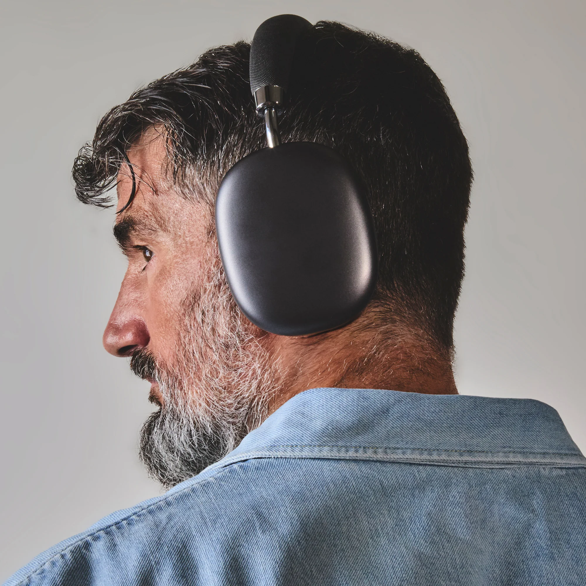 Pineapple Pro Headphones - Image 8